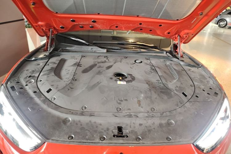 Used Hima AITO M5 2025 Extended-Range Ultra All-Wheel-Drive Version Engine Bay