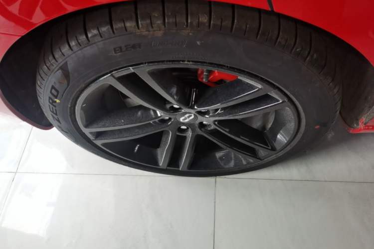 Used Hima AITO M5 2025 Extended-Range Ultra All-Wheel-Drive Version Exterior 5
