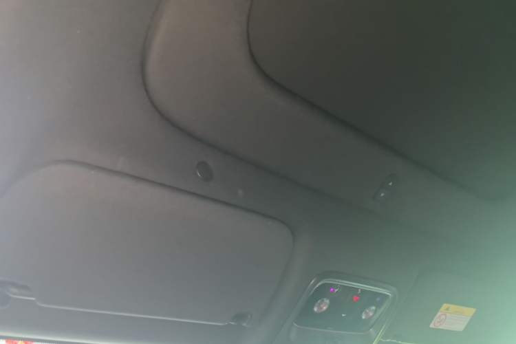 Used Hima AITO M5 2025 Extended-Range Ultra All-Wheel-Drive Version Headliner