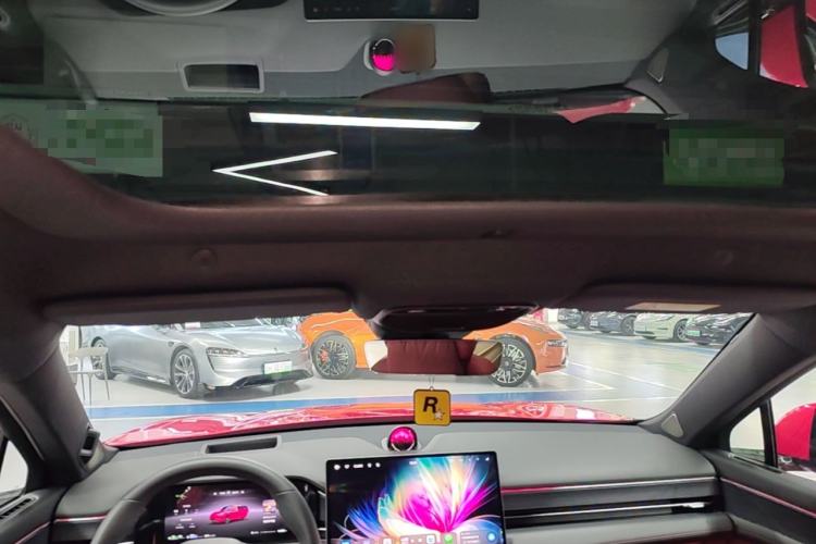 Used Hima AITO M5 2025 Extended-Range Ultra All-Wheel-Drive Version Headliner