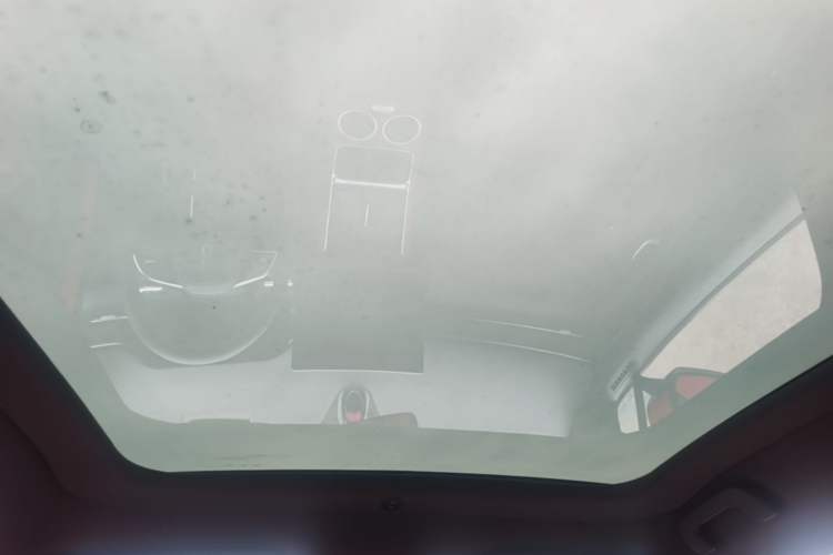 Used Hima AITO M5 2025 Extended-Range Ultra All-Wheel-Drive Version Headliner