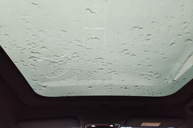 Used Hima AITO M5 2025 Extended-Range Ultra All-Wheel-Drive Version Headliner