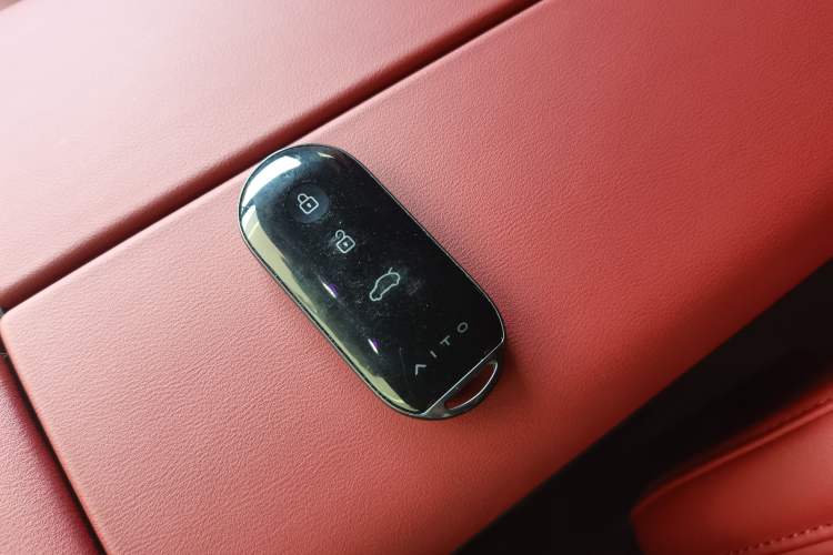Used Hima AITO M5 2025 Extended-Range Ultra All-Wheel-Drive Version Interior 1