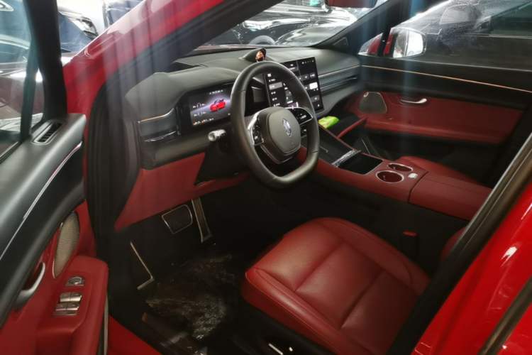 Used Hima AITO M5 2025 Extended-Range Ultra All-Wheel-Drive Version Left Front Seat