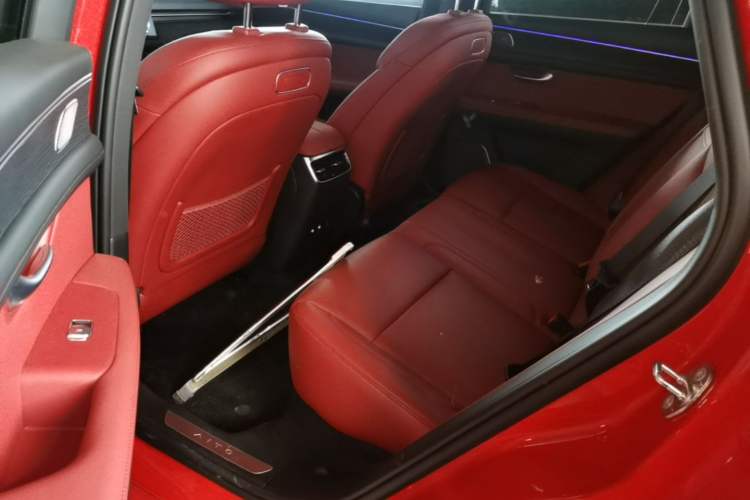 Used Hima AITO M5 2025 Extended-Range Ultra All-Wheel-Drive Version Left Rear Seat