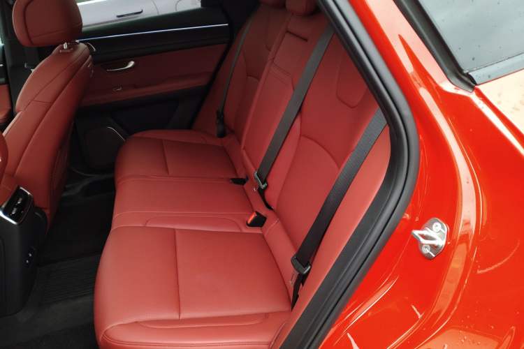 Used Hima AITO M5 2025 Extended-Range Ultra All-Wheel-Drive Version Left Rear Seat