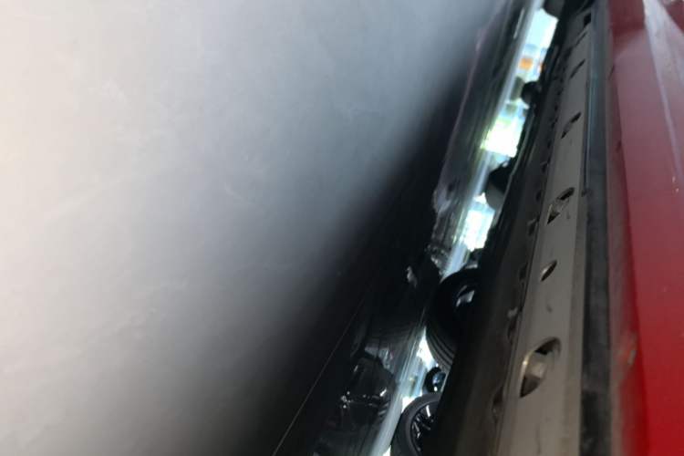 Used Hima AITO M5 2025 Extended-Range Ultra All-Wheel-Drive Version Left Side Sill