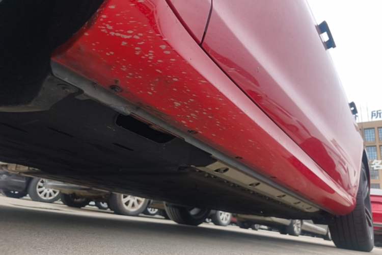 Used Hima AITO M5 2025 Extended-Range Ultra All-Wheel-Drive Version Left Side Sill