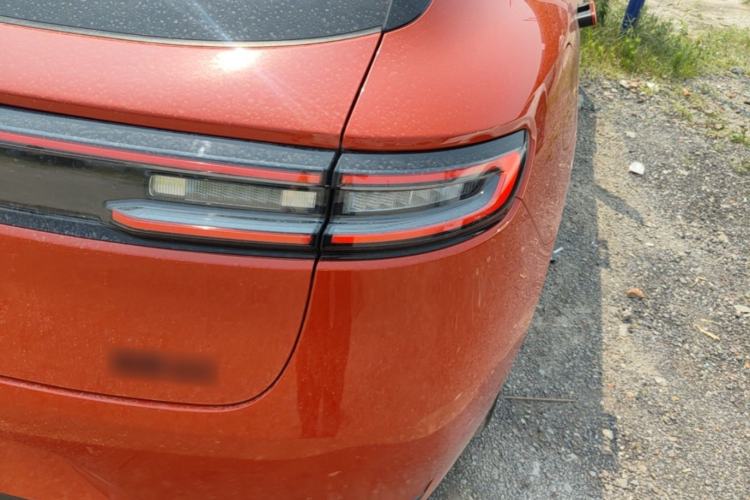 Used Hima AITO M5 2025 Extended-Range Ultra All-Wheel-Drive Version Right Rear Taillight