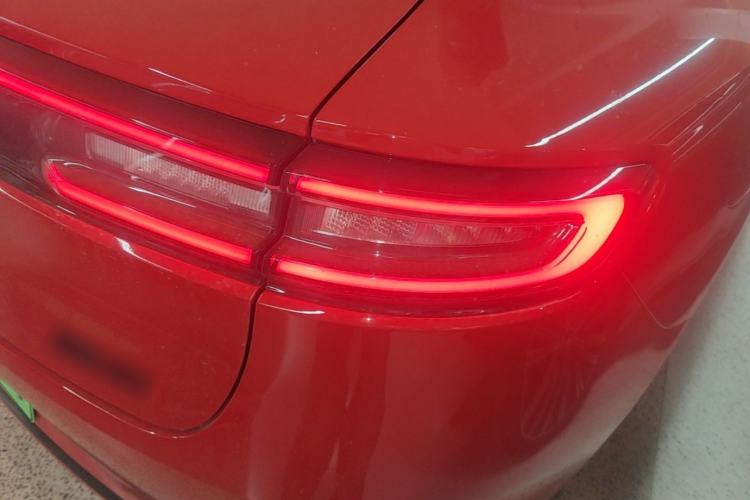 Used Hima AITO M5 2025 Extended-Range Ultra All-Wheel-Drive Version Right Rear Taillight