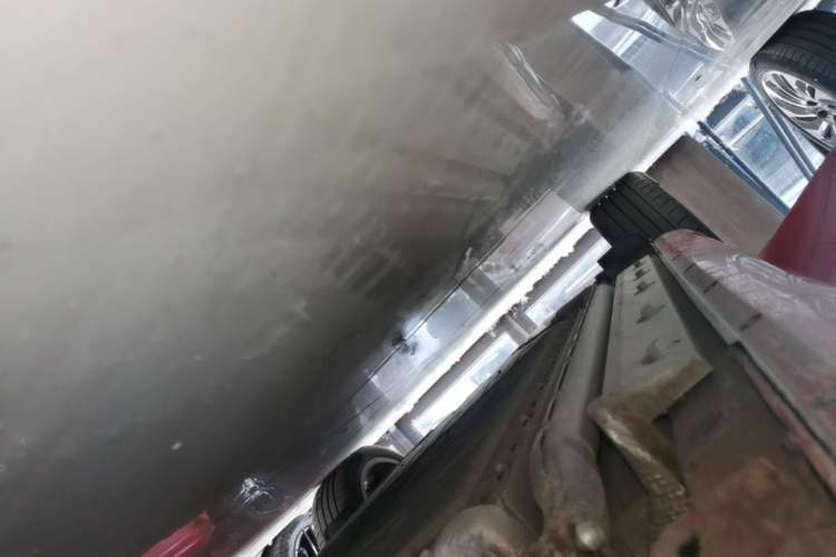 Used Hima AITO M5 2025 Extended-Range Ultra All-Wheel-Drive Version Right Side Sill