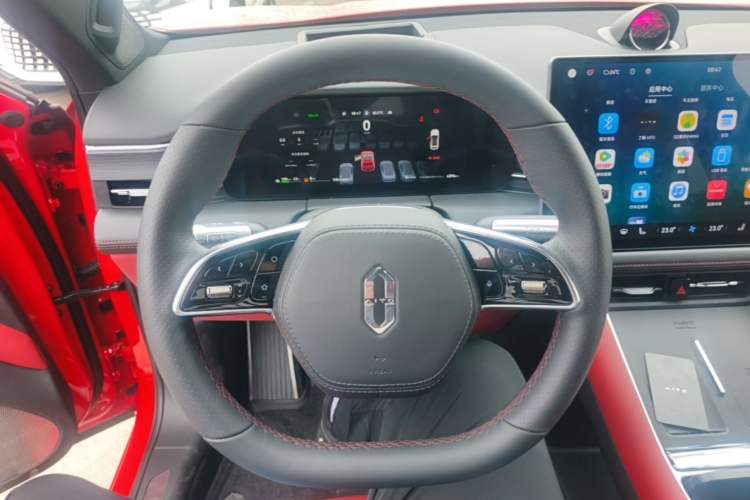 Used Hima AITO M5 2025 Extended-Range Ultra All-Wheel-Drive Version Steering Wheel