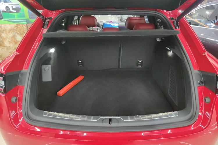Used Hima AITO M5 2025 Extended-Range Ultra All-Wheel-Drive Version Trunk