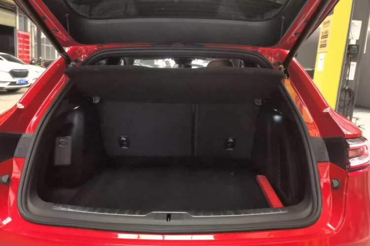 Used Hima AITO M5 2025 Extended-Range Ultra All-Wheel-Drive Version Trunk