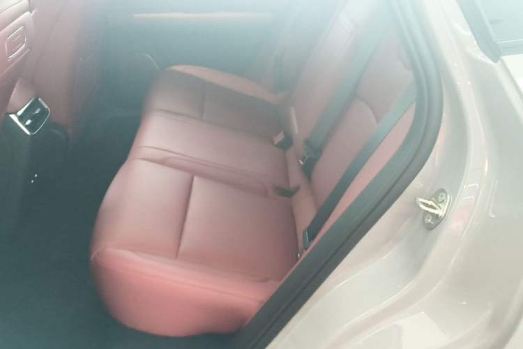 Used Hima AITO M5 2025 Extended-Range Ultra All-Wheel-Drive Version Left Rear Seat