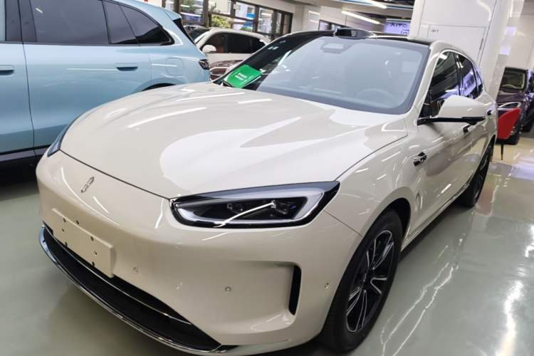 Hima AITO M5 2025 Extended-Range Ultra Rear-Wheel-Drive Version