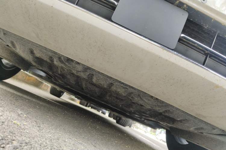 Used Hima AITO M5 2025 All-Electric Ultra Rear-Wheel-Drive Version Chassis Front