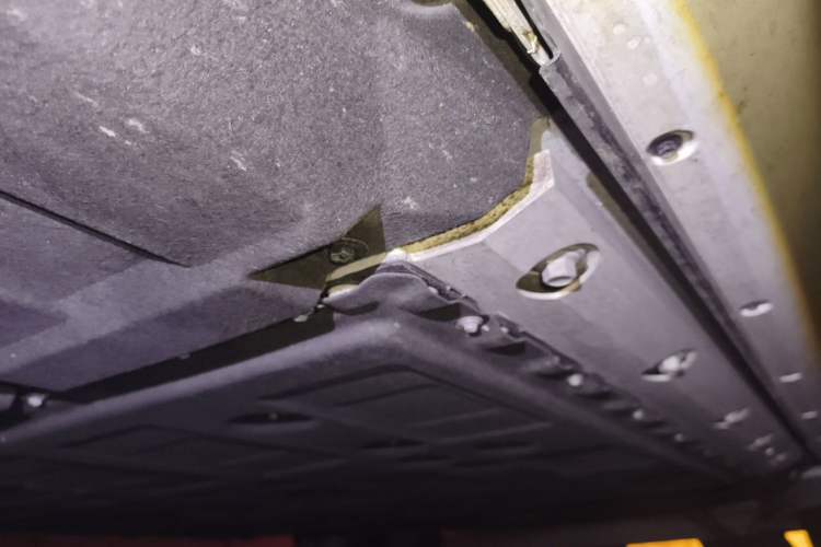 Used Hima AITO M5 2025 Extended-Range Ultra Rear-Wheel-Drive Version Chassis Front Left