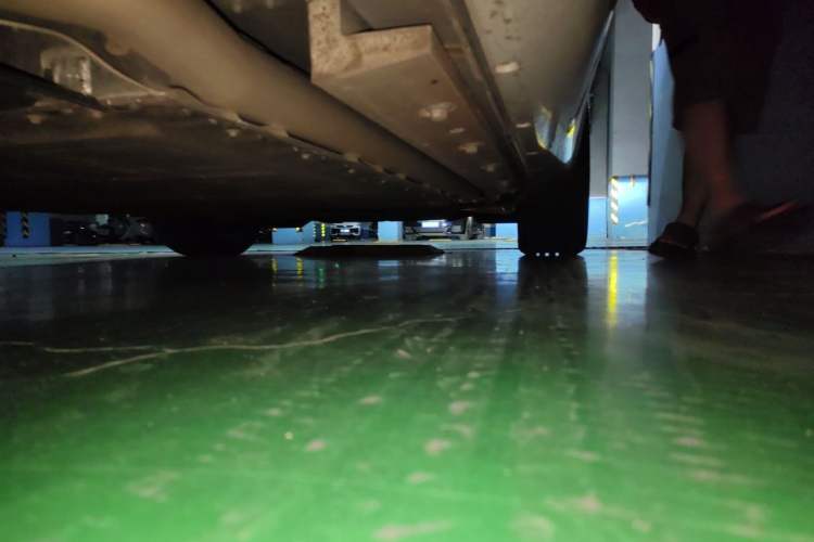 Used Hima AITO M5 2025 Extended-Range Ultra Rear-Wheel-Drive Version Chassis Rear Right