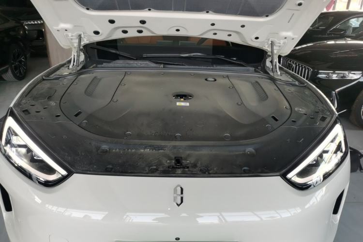 Used Hima AITO M5 2025 Extended-Range Ultra All-Wheel-Drive Version Engine Bay