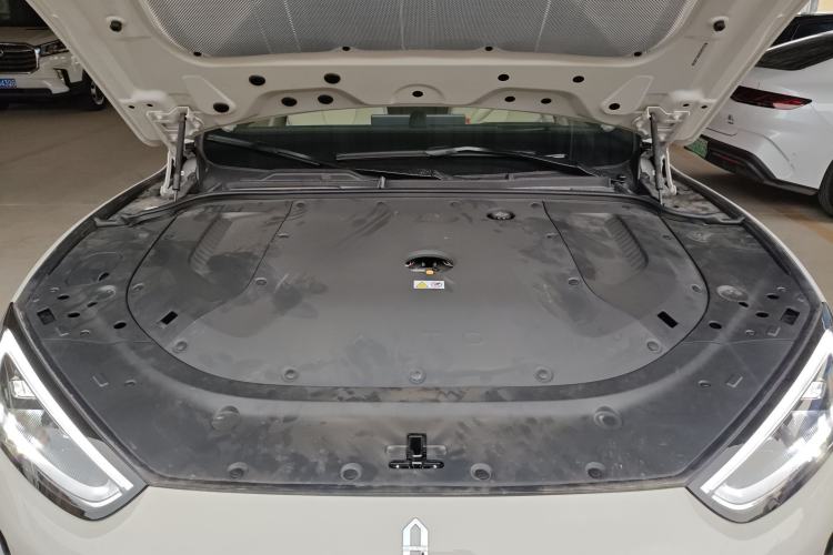 Used Hima AITO M5 2025 Extended-Range Ultra All-Wheel-Drive Version Engine Bay