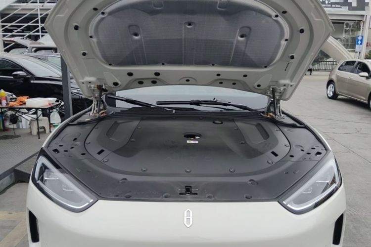 Used Hima AITO M5 2025 Extended-Range Ultra All-Wheel-Drive Version Engine Bay