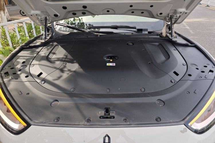 Used Hima AITO M5 2025 Extended-Range Ultra Rear-Wheel-Drive Version Engine Bay
