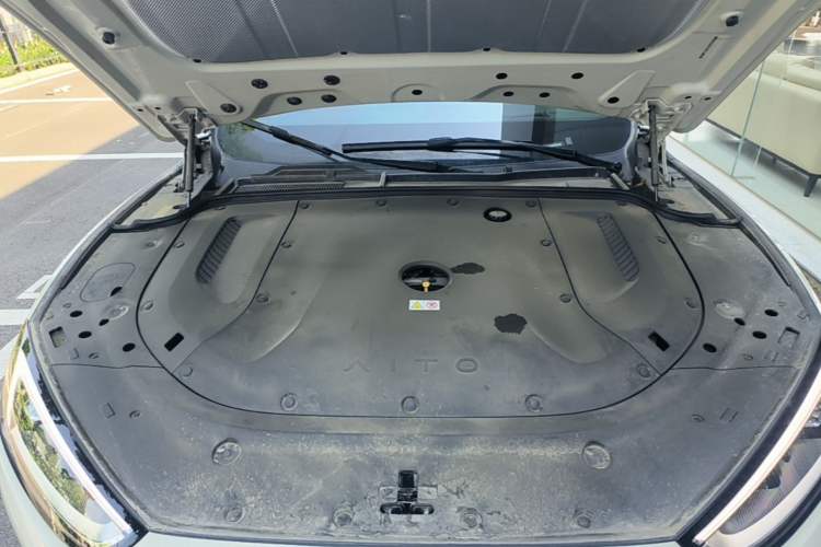 Used Hima AITO M5 2025 Extended-Range Ultra Rear-Wheel-Drive Version Engine Bay