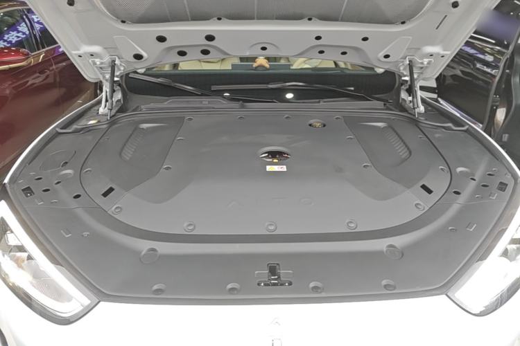 Used Hima AITO M5 2025 Extended-Range Ultra Rear-Wheel-Drive Version Engine Bay