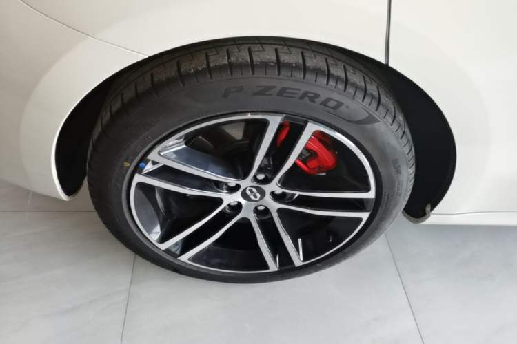 Used Hima AITO M5 2025 Extended-Range Ultra All-Wheel-Drive Version Exterior 5
