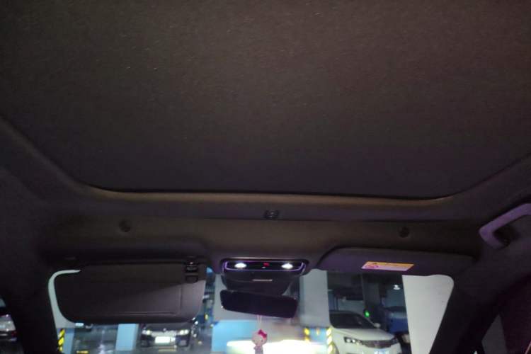 Used Hima AITO M5 2025 Extended-Range Ultra Rear-Wheel-Drive Version Headliner