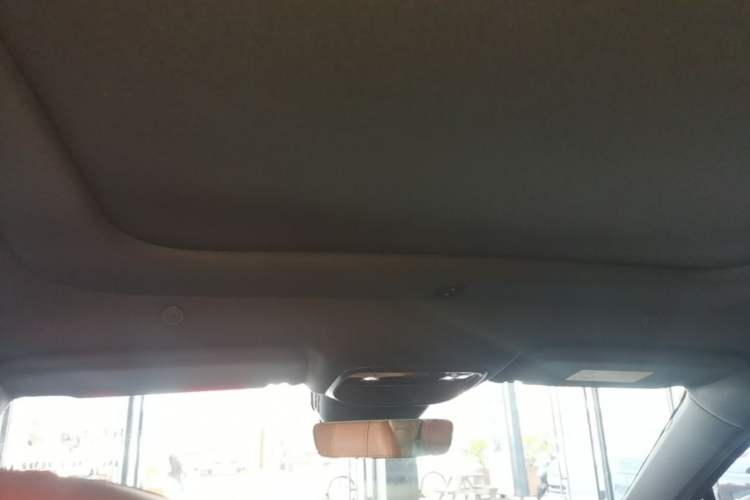 Used Hima AITO M5 2025 Extended-Range Ultra All-Wheel-Drive Version Headliner