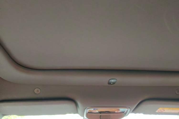 Used Hima AITO M5 2025 Extended-Range Ultra All-Wheel-Drive Version Headliner