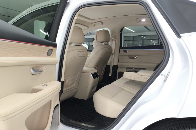 Used Hima AITO M5 2025 Extended-Range Ultra Rear-Wheel-Drive Version Interior 2