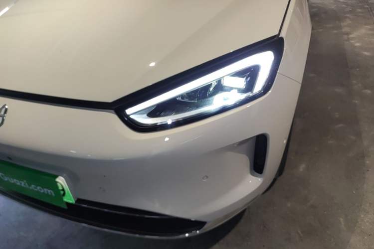 Used Hima AITO M5 2025 Extended-Range Ultra Rear-Wheel-Drive Version Left Front Headlight