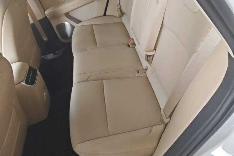 Used Hima AITO M5 2025 Extended-Range Ultra Rear-Wheel-Drive Version Left Rear Seat