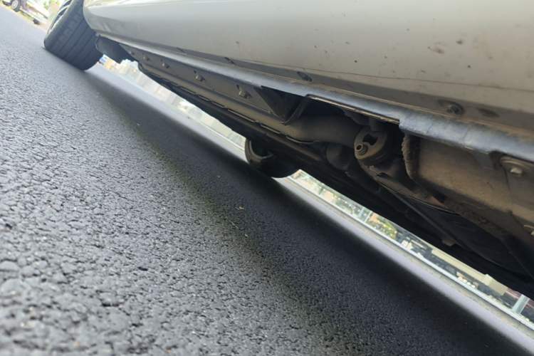 Used Hima AITO M5 2025 Extended-Range Ultra Rear-Wheel-Drive Version Right Side Sill