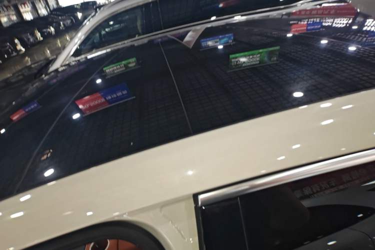 Used Hima AITO M5 2025 Extended-Range Ultra All-Wheel-Drive Version Roof
