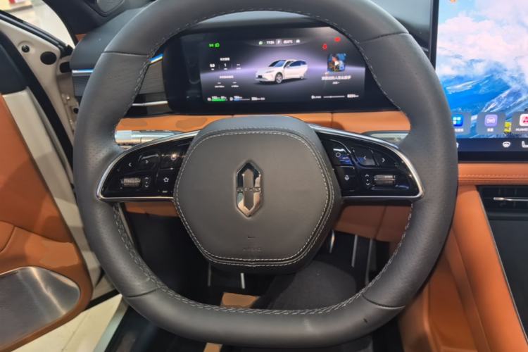 Used Hima AITO M5 2025 Extended-Range Ultra All-Wheel-Drive Version Steering Wheel