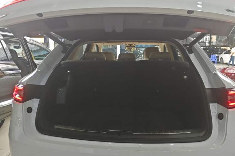 Used Hima AITO M5 2025 Extended-Range Ultra Rear-Wheel-Drive Version Trunk
