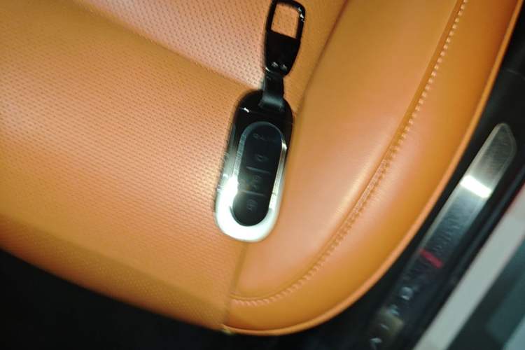 Used Hima AITO M5 2025 Extended-Range Ultra Rear-Wheel-Drive Version Vehicle Key