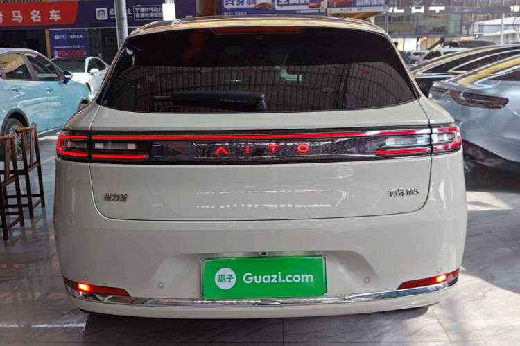 Used Hima AITO M5 2025 Extended-Range Ultra All-Wheel-Drive Version Rear