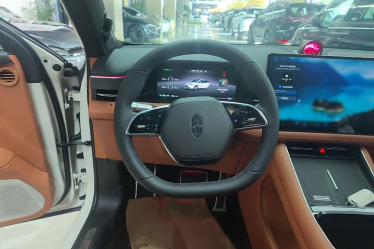 Used Hima AITO M5 2025 All-Electric Ultra Rear-Wheel-Drive Version Steering Wheel