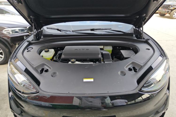 Used Hima AITO M6 2026 Model Range-Extended Max+ Four-Wheel Drive Engine Bay