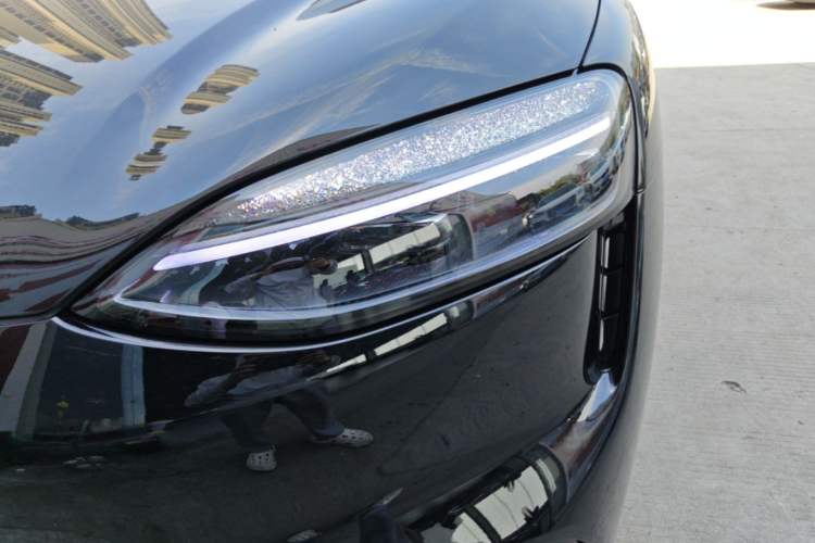 Used Hima AITO M6 2026 Model Range-Extended Max+ Four-Wheel Drive Left Front Headlight