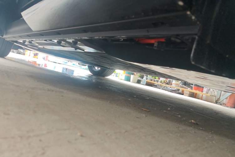 Used Hima AITO M6 2026 Model Range-Extended Max+ Four-Wheel Drive Left Side Sill