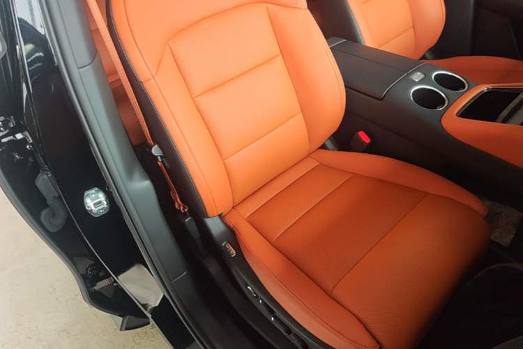Used Hima AITO M6 2026 Model Range-Extended Max+ Four-Wheel Drive Right Front Seat