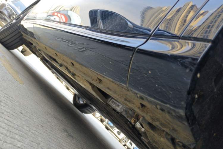 Used Hima AITO M6 2026 Model Range-Extended Max+ Four-Wheel Drive Right Side Sill