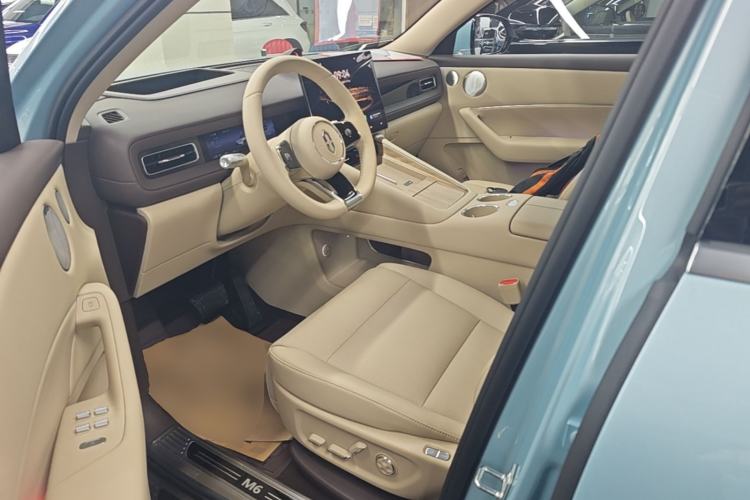 Used Hima AITO M6 2026 Model Range-Extended Ultra Four-Wheel Drive Left Front Seat