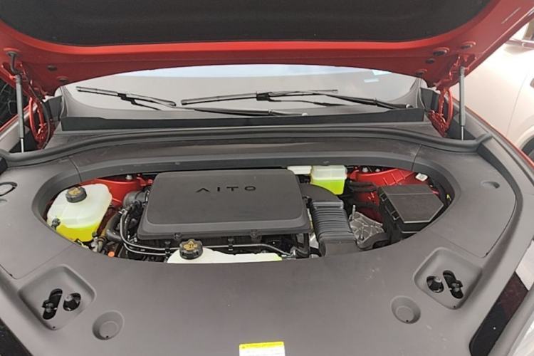 Used Hima AITO M6 2026 Model Range-Extended Max+ Four-Wheel Drive Engine Bay